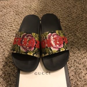 GUCCI Sandals